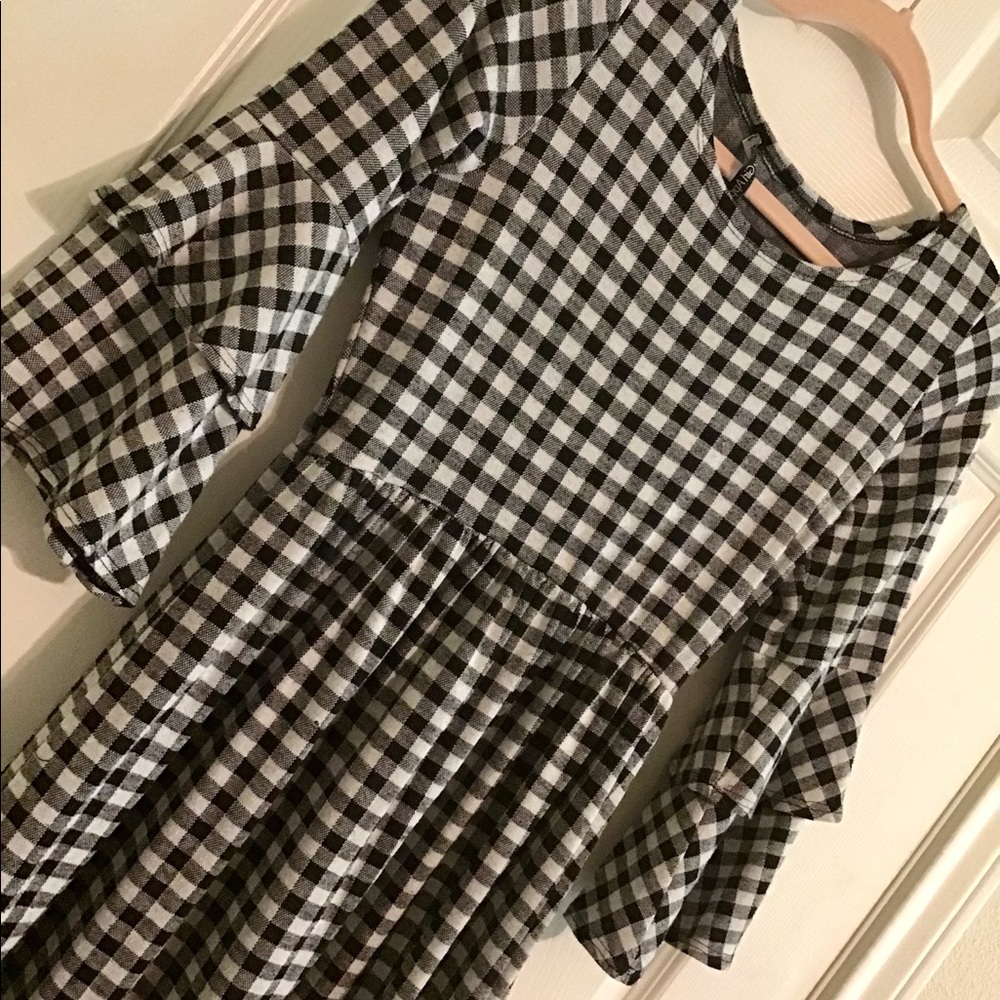 •Black and White Plaid Dress•
